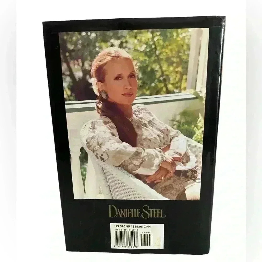Danielle Steel Mirror Image Hardcover - Picture 3 of 13